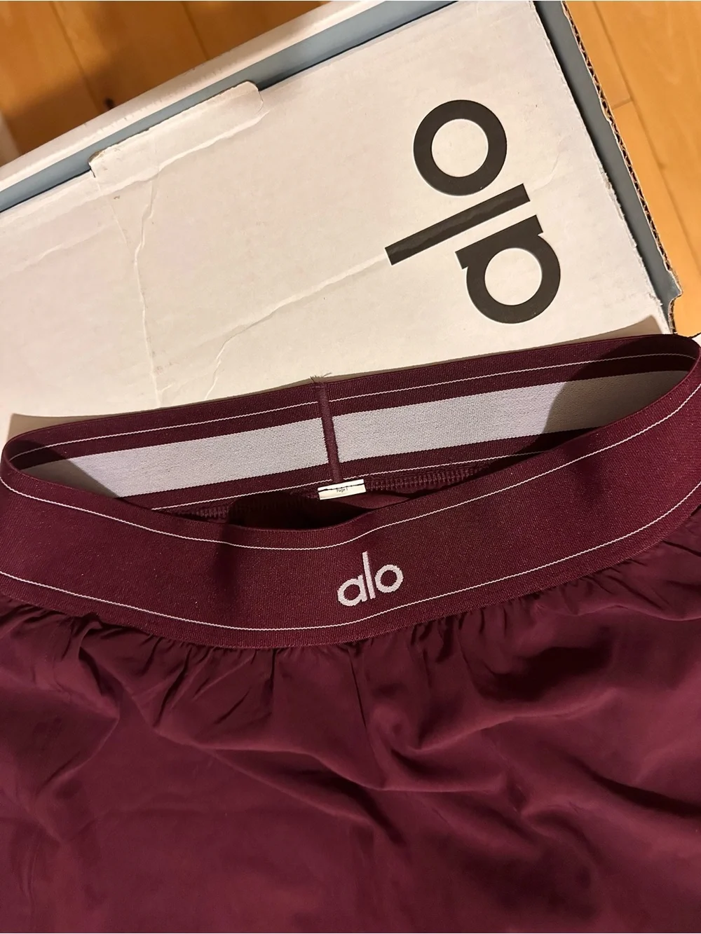ALO Yoga Women's Burgundy Match Point Tennis Skirt
